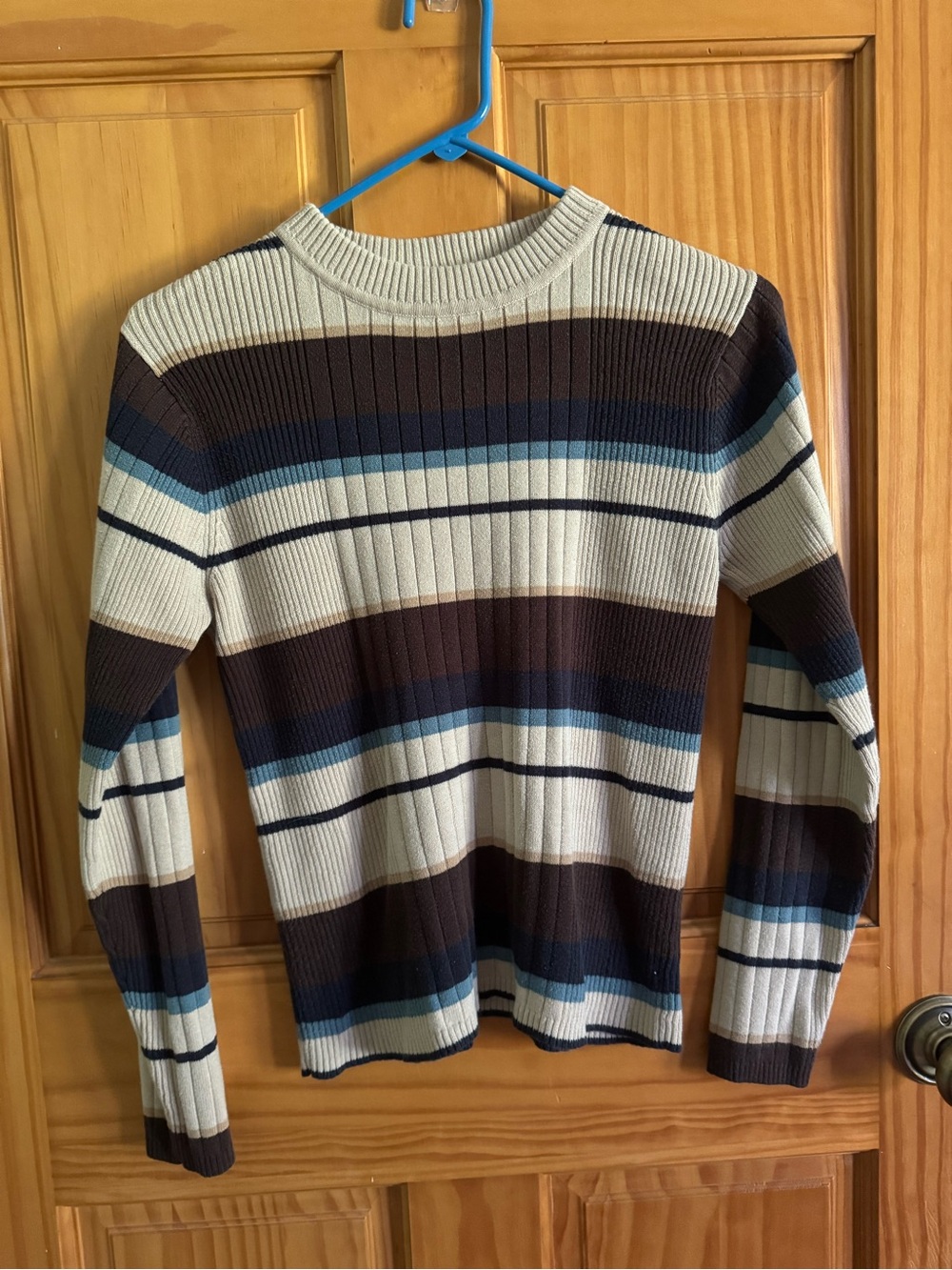 Vintage Mountain Lake Crew Neck Striped Ribbed Sweater